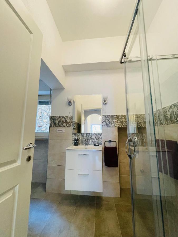 Villa Maddy House - 50 Mt Dal Mare Porto Santo Stefano  Exterior foto